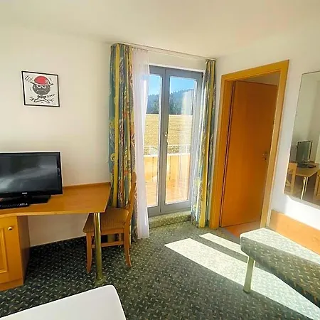 Karin Hotel